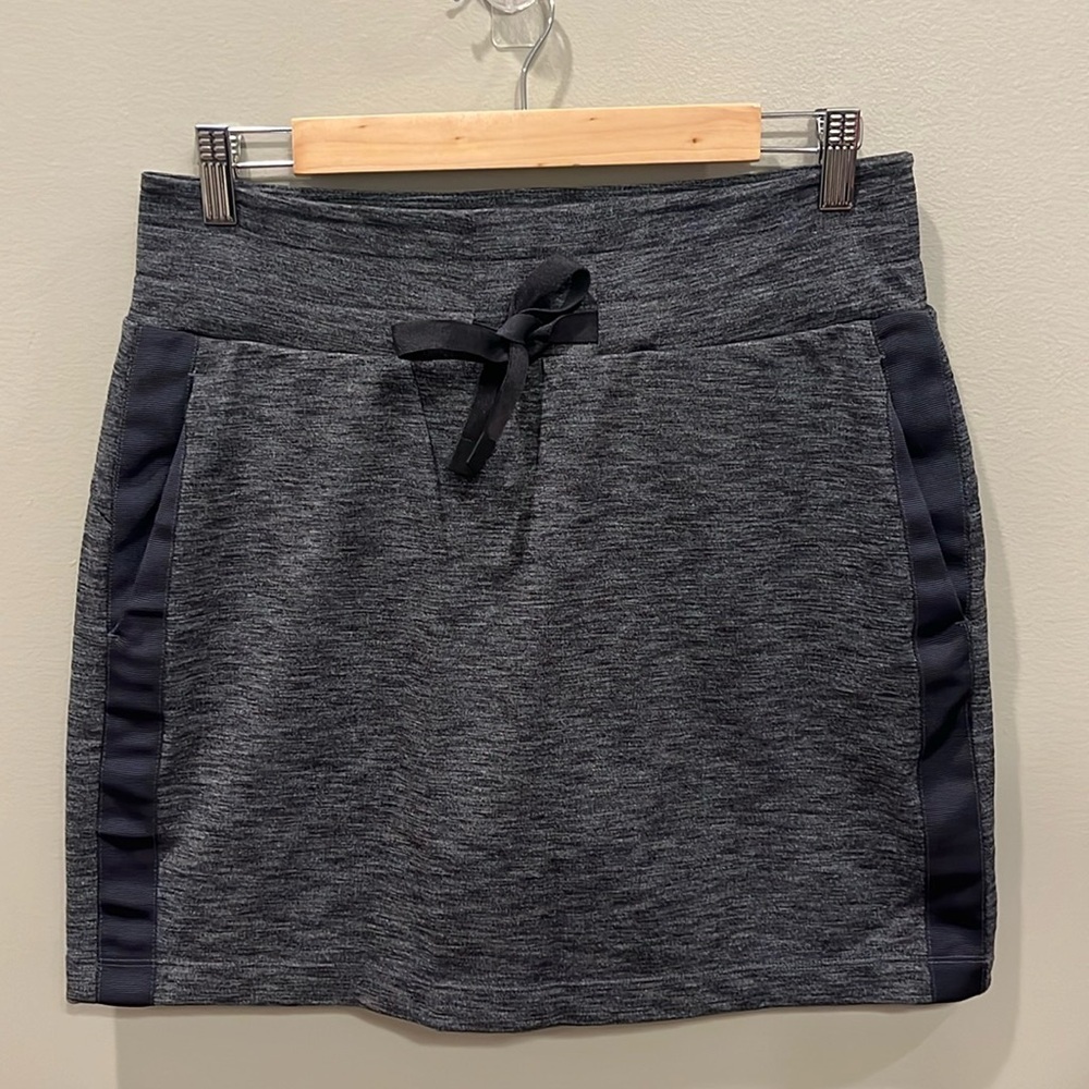 Athleta Heathered Grey Skort